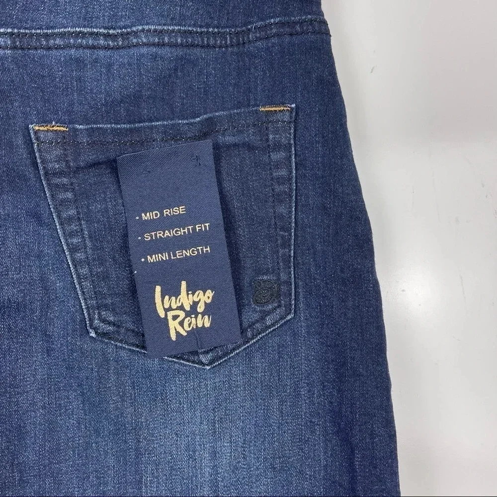 New Indigo Rein Dark Wash Mid Rise Cut Off Denim Mini Skirt Size 26